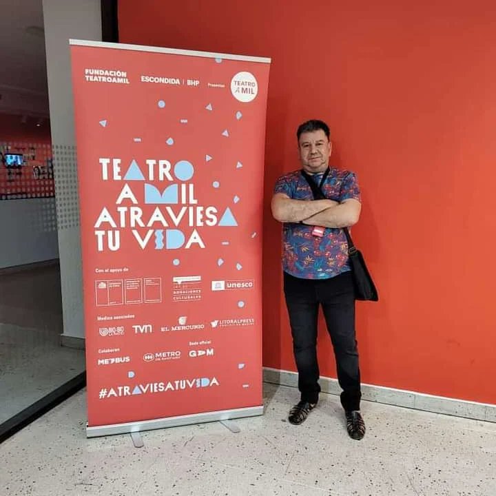 MercadoGIRART's tweet photo. GIRART participó del "30º Festival SANTIAGO A MIL" en Santiago de Chile

🗣 Marcelo Castillo, Director de #GIRART participó de #platea23 la "Semana de Programadores"

📝Más info: https://t.co/0fizxUovJB

¡Gracias Fundación Teatro a Mil!

🤝 Con el apoyo de la @AgenciaProCba https://t.co/1J5V3sAdgh