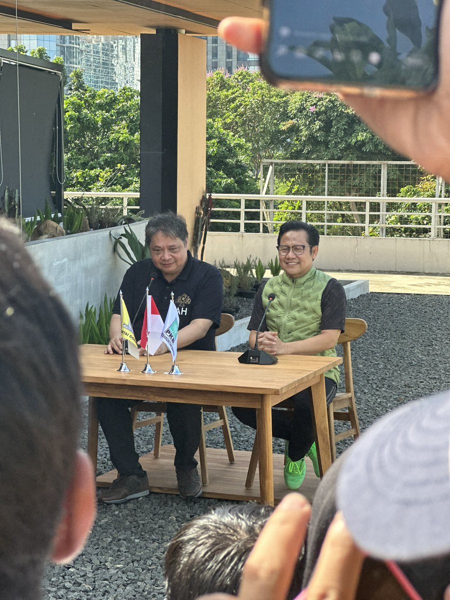 Sarapan pagi setelah olahraga 
sehat sehat semua ya