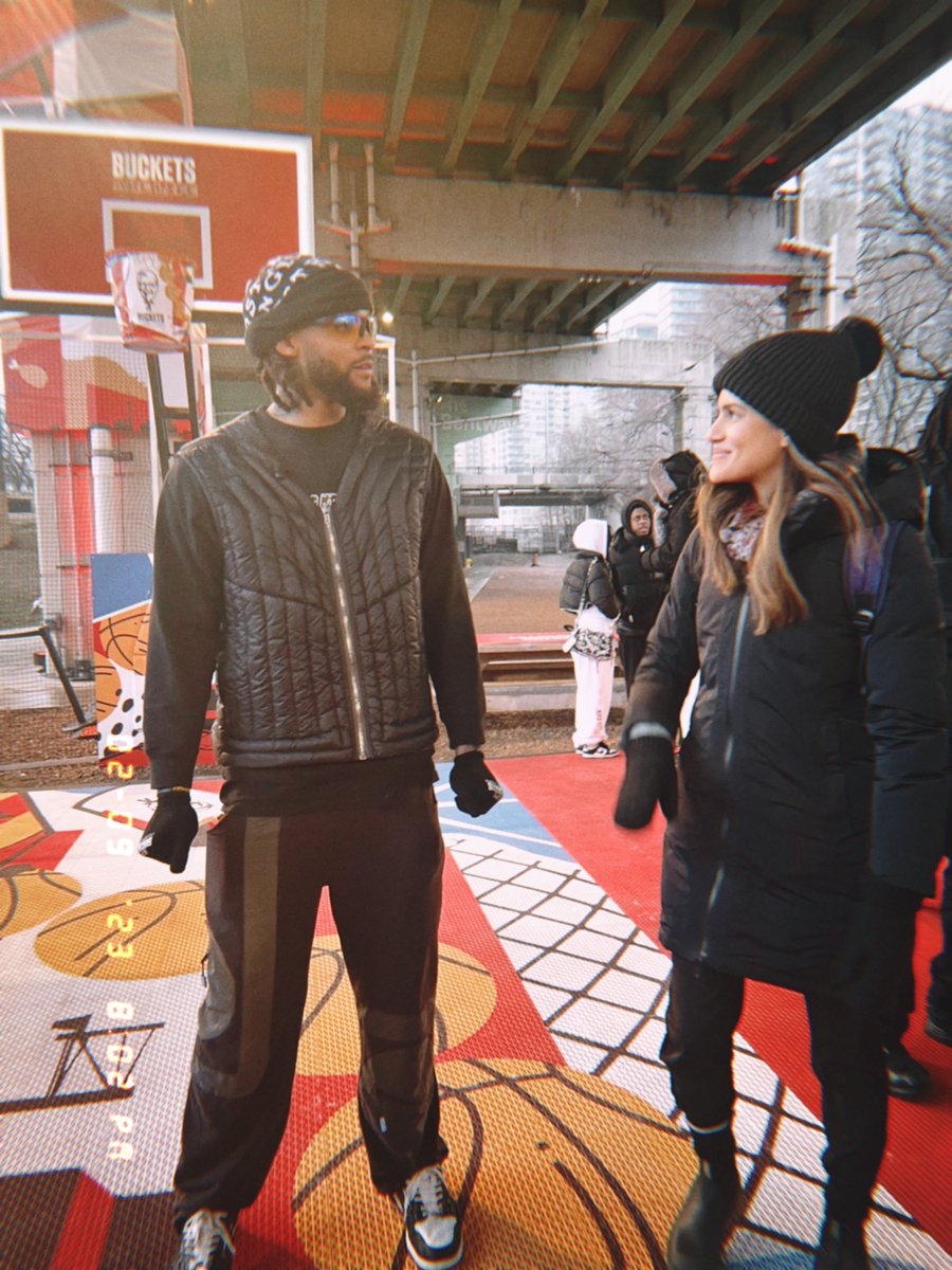 Steph tweet media