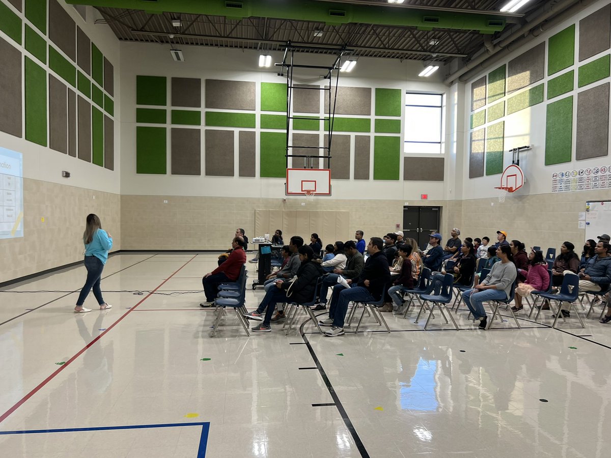 JenaSalomon's tweet photo. If you want to know how @LiscanoElem and @friscoisd serve &amp; support our Emergent Bilingual students, @MrsMcCue_LC is your gal! We are blessed by the very best!! #LiscanoProud #LiscanoEXTRA5 #FISDWeAreOne @FISD_EB https://t.co/4NmkSB1wiN