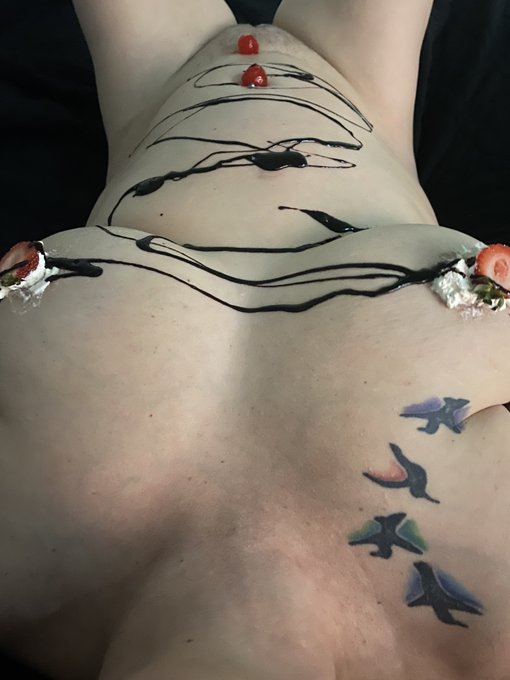 Wanna taste 😘 #onlyfansgirl #onlyfansbabe https://t.co/BnT05AnNjj<a href="/tag/onlyfansgirl"class="tags">#onlyfansgirl</a><a href="/tag/onlyfansbabe"class="tags">#onlyfansbabe</a>