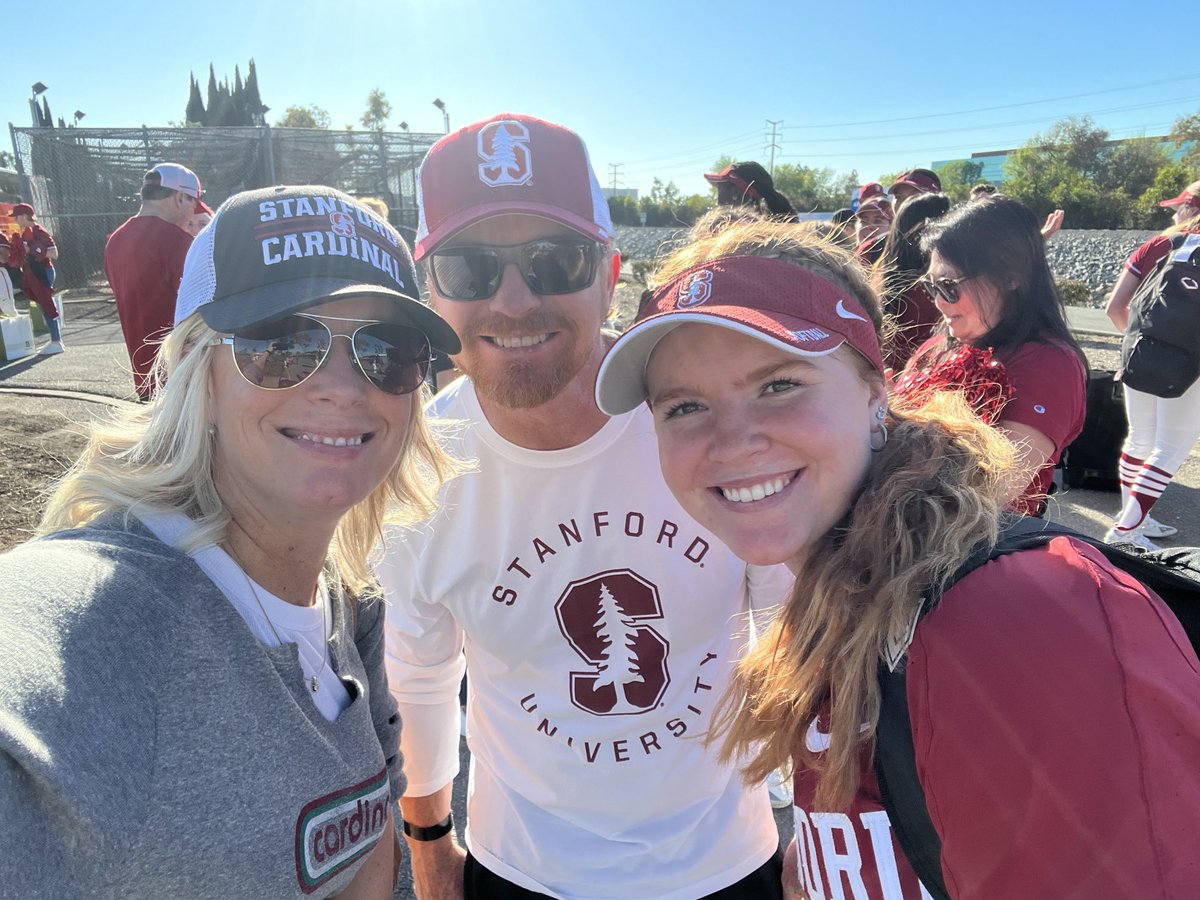 CSUSB_HC's tweet photo. First college softball game, first college start. So awesome to watch. Proud dad. ⁦@heather_nadeau⁩ #stanfordsoftball https://t.co/NjDnUNWg0j
