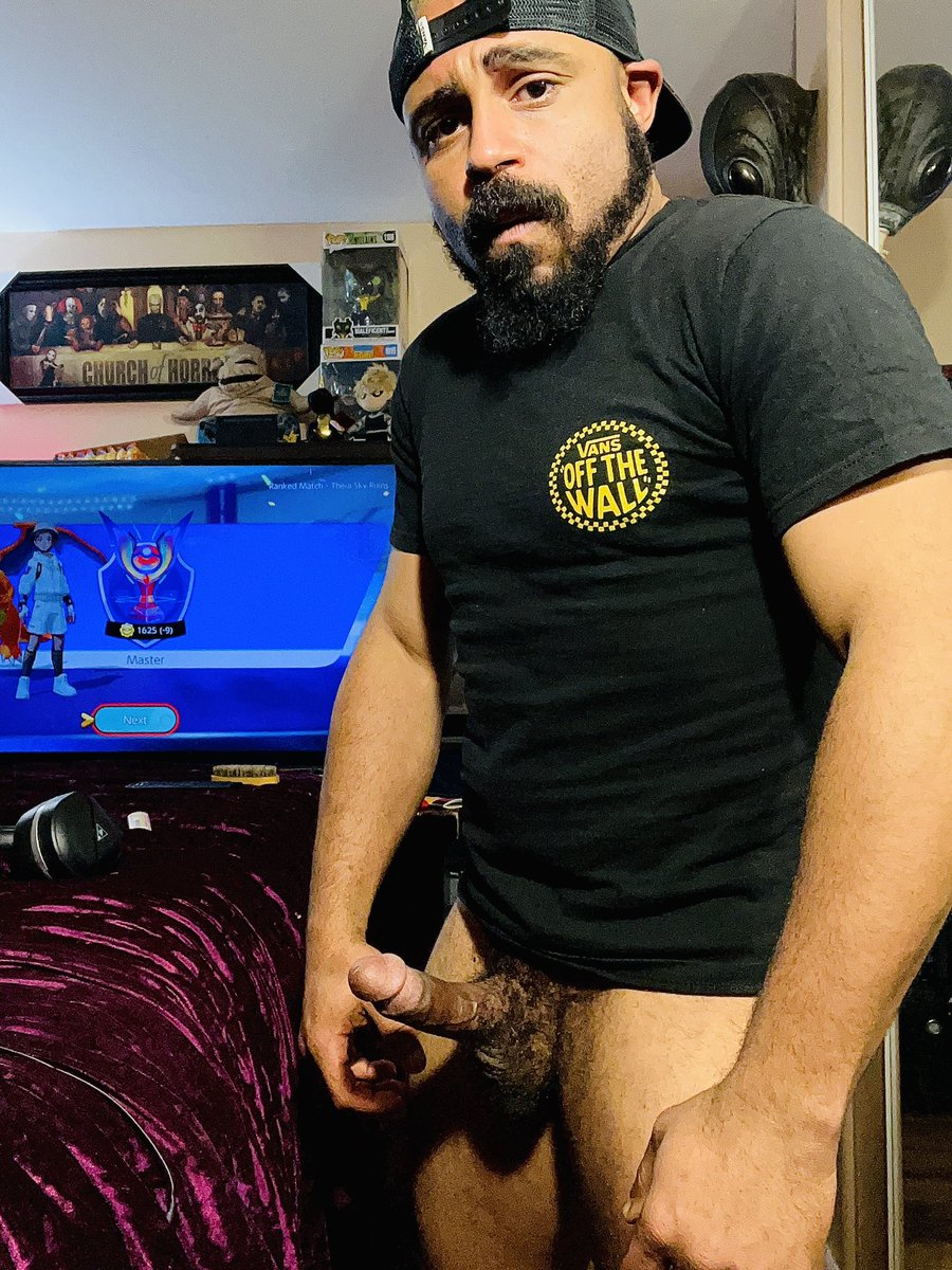 LucasStoneX's tweet photo. RT if you like Pokémon unite and cock! 😏 https://t.co/iW8XUa33Kp