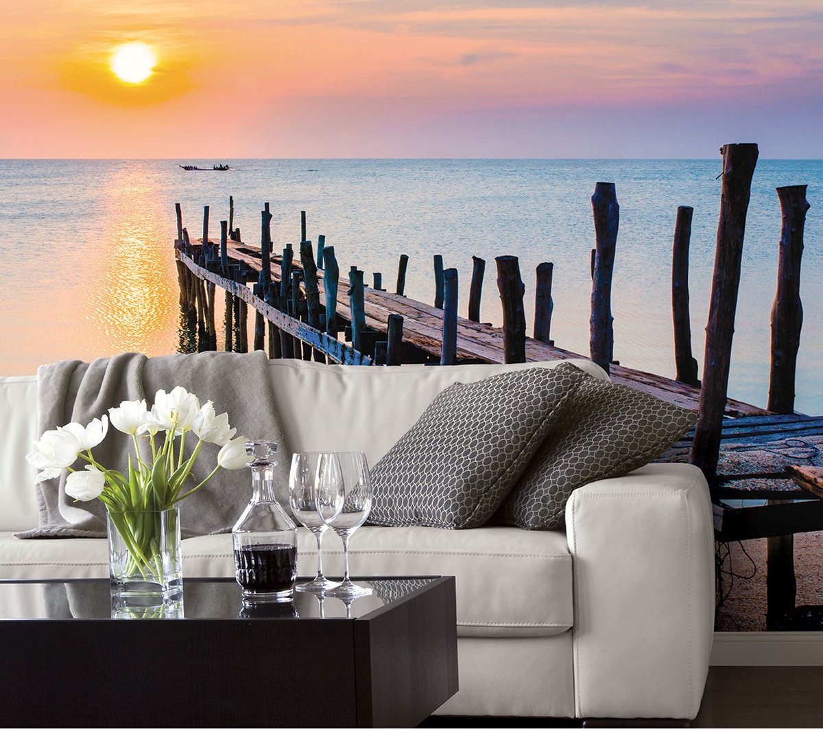 Relax at sunset anytime of the day with this Pier at Sunset Global Fusion Mural G45272. 
: 
#wallpaperpeeps #thewallpaperpeople #decor #wallpaperlove #featurewall #wallcovering #Wallpaper #GalerieWallpaper #GlobalFusion 
: 
bit.ly/2TYNTnV