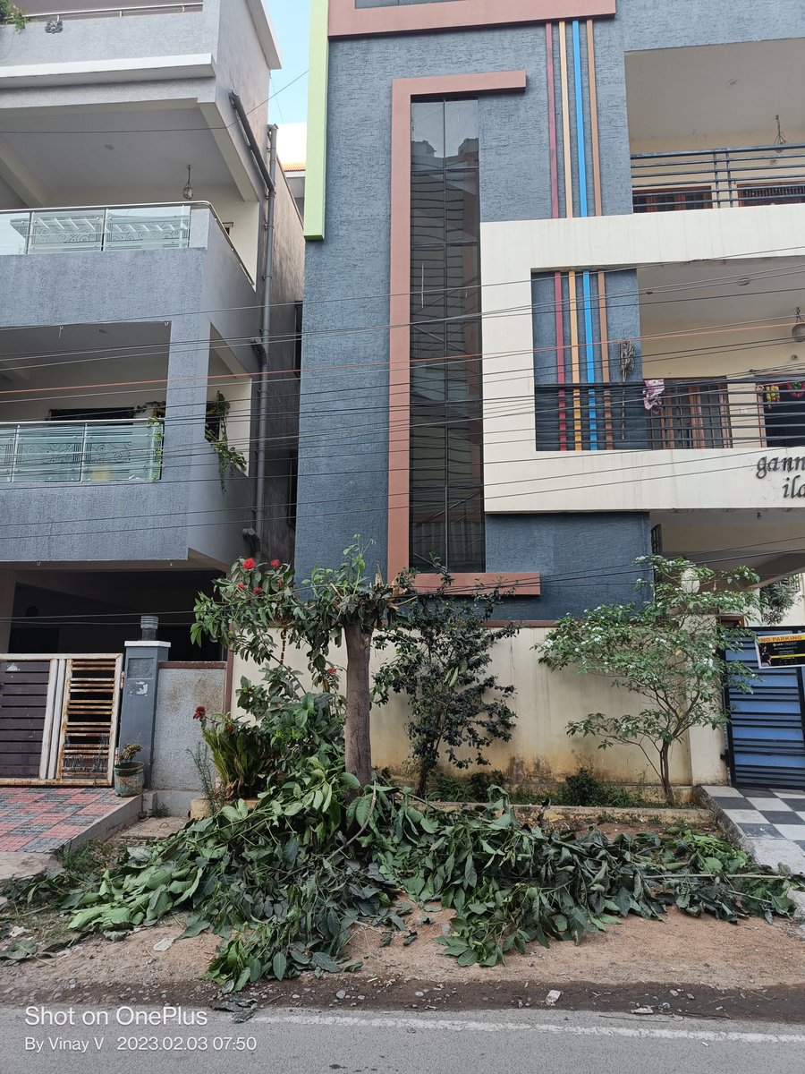 vinay_vangala's tweet image. Need Vs Necessity!
#OxygenGenerators
@pargaien @rohithgopidi
@ParveenKaswan
@SudhaRamenIFS
@SVSifs
@HarithaHaram
@dobriyalrm
@rah_jad
@vikas_meena_ifs
@NikhithaBoga
@Director_EVDM
@KTRBRS
@arvindkumar_ias
@LicypriyaK
@TsspdclCorporat
@Paul_Oommen 
@DonitaJose 
@HiHyderabad