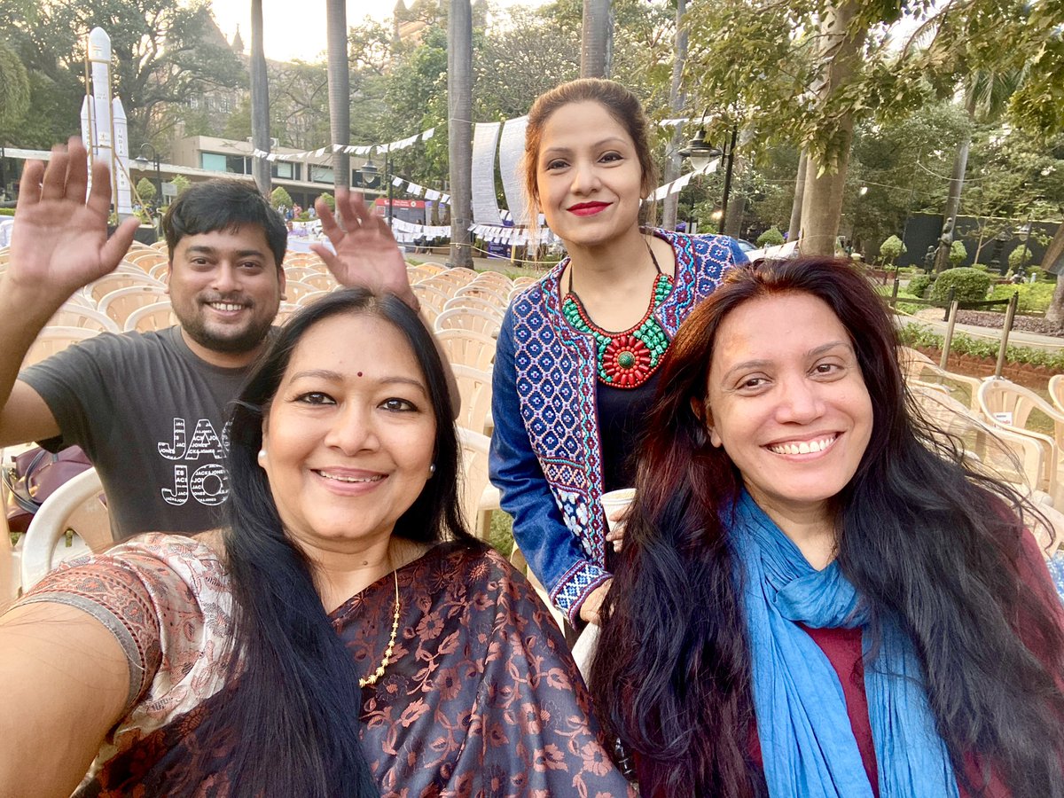 vinita65's tweet image. It was wonderful to catch up with friends and colleagues at the Converse Session at #kgaf Thank you @pervinsaket for bringing us together. Thank you #kgaf for this splendid platform!