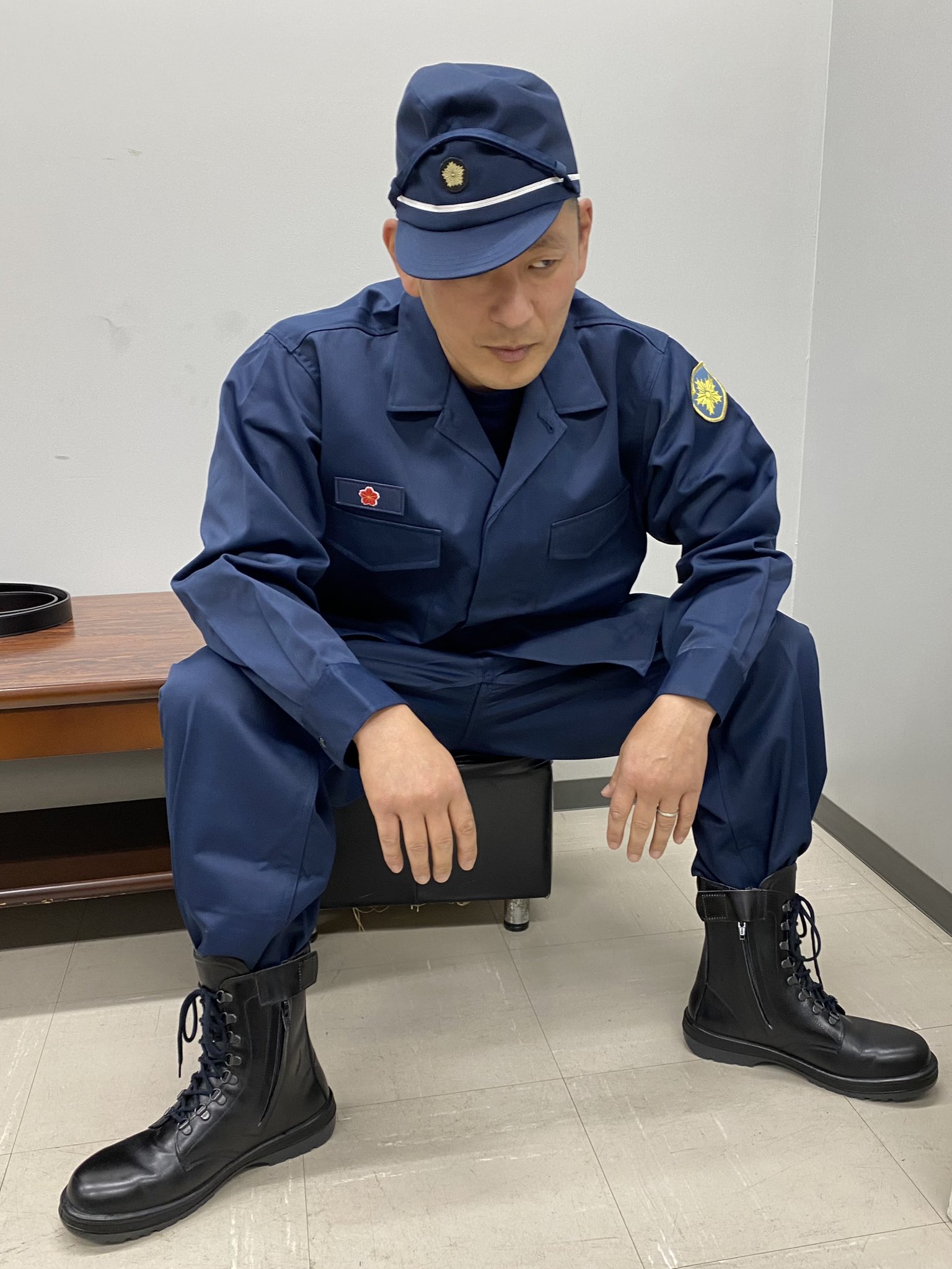 司法警察員の章 国鉄 鉄道公安 徽章司法警察員章 金属製 - メルカリ