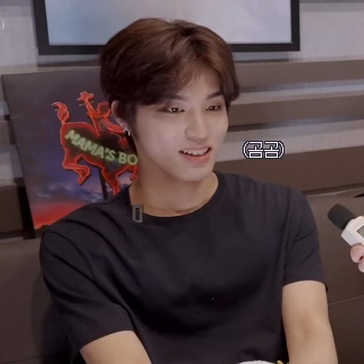 jwooxwoopy's tweet photo. so handsome.. https://t.co/1mgoZkHtsZ