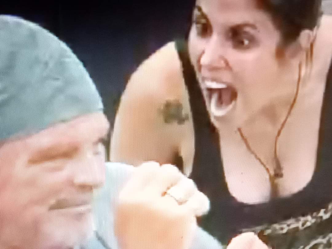 <a href="/MAGOSINDIENTES/">MAGO SIN DIENTES</a> Recien me enteré y ya vote.
NACHISTAS Y ALFISTAS UNIDOS.
NO TOCAMOS A LA TORA Y ELLOS NO TOCAN A ALFA.