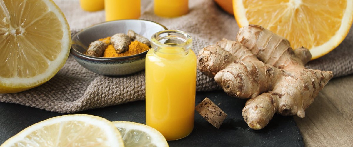 GingerSurprise1's tweet photo. Ginger is a superfood for your skin! Its high antioxidant content helps reduce the signs of aging. Try #GingerSurprise1 for a youthful glow.
#GingerJuice
#HealthyDrink
#FreshJuice
#NaturalIngredients
#JuiceCleanse
#GingerBenefits
#VeganDrink
#HealthyLifestyle
#HealthyChoices https://t.co/VWS40qM7H8