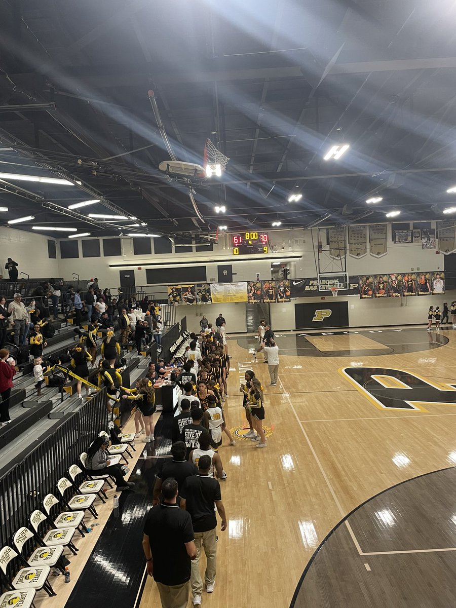 HsPeabody's tweet photo. FINAL FROM PEABODY!
Tide fall to Halls, 70-61!
Back on the court tomorrow night! Peabody will host JCM. https://t.co/ANLHUkYhYf