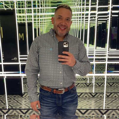 rochad01's tweet photo. #NewProfilePic https://t.co/h4oBrtPb0X