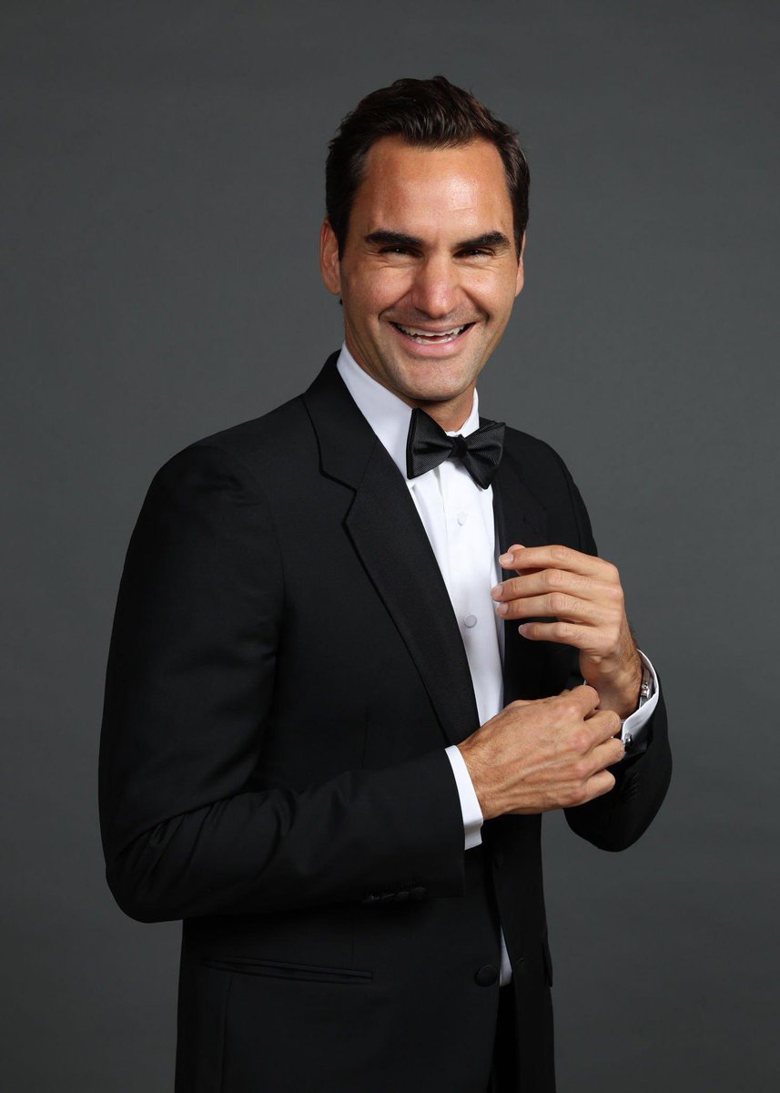 danicara77's tweet photo. Happy #FedererFriday 😊
Hot or cold?
Definitely hot! 😉😁🔥🔥🔥
#RForever 👑
#FedererFriday https://t.co/HwOAwNAj37
