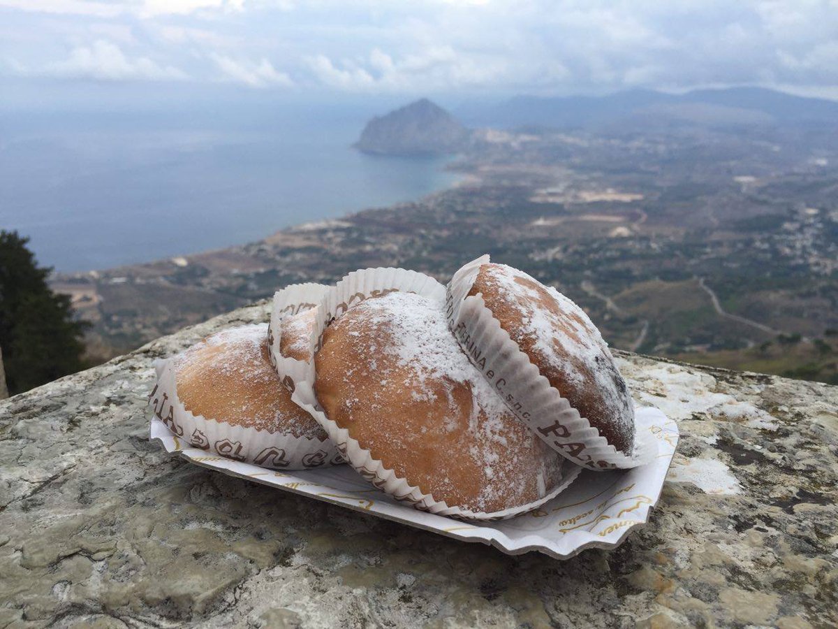 VisitSicilyOP's tweet photo. #Breakfast with an amazing view ๐
Have you ever tasted #genovesi, typical sweets of #Erice?
https://t.co/i1gOxZ638n
#Erice #Trapani #MonteCofano #yummysicily #visitsicilyinfo
๐ธ @VasaVasaKitchen https://t.co/ROQ8tuXIqt