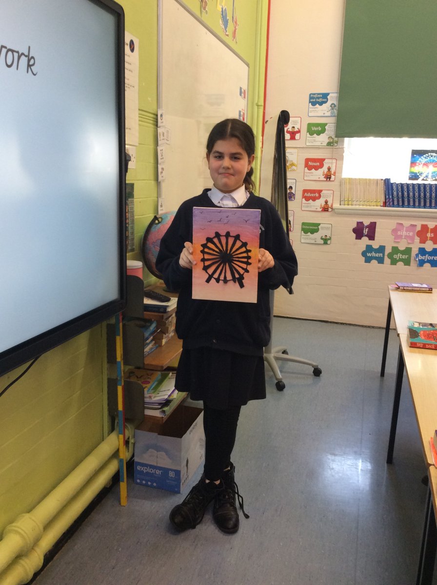 falconbrookSW11's tweet photo. Wow - Year 5 have been very busy recreating @TheLondonEye for their homework project. What impressive models and pictures they have created! #funatfalconbrook https://t.co/M6SlABA7KI