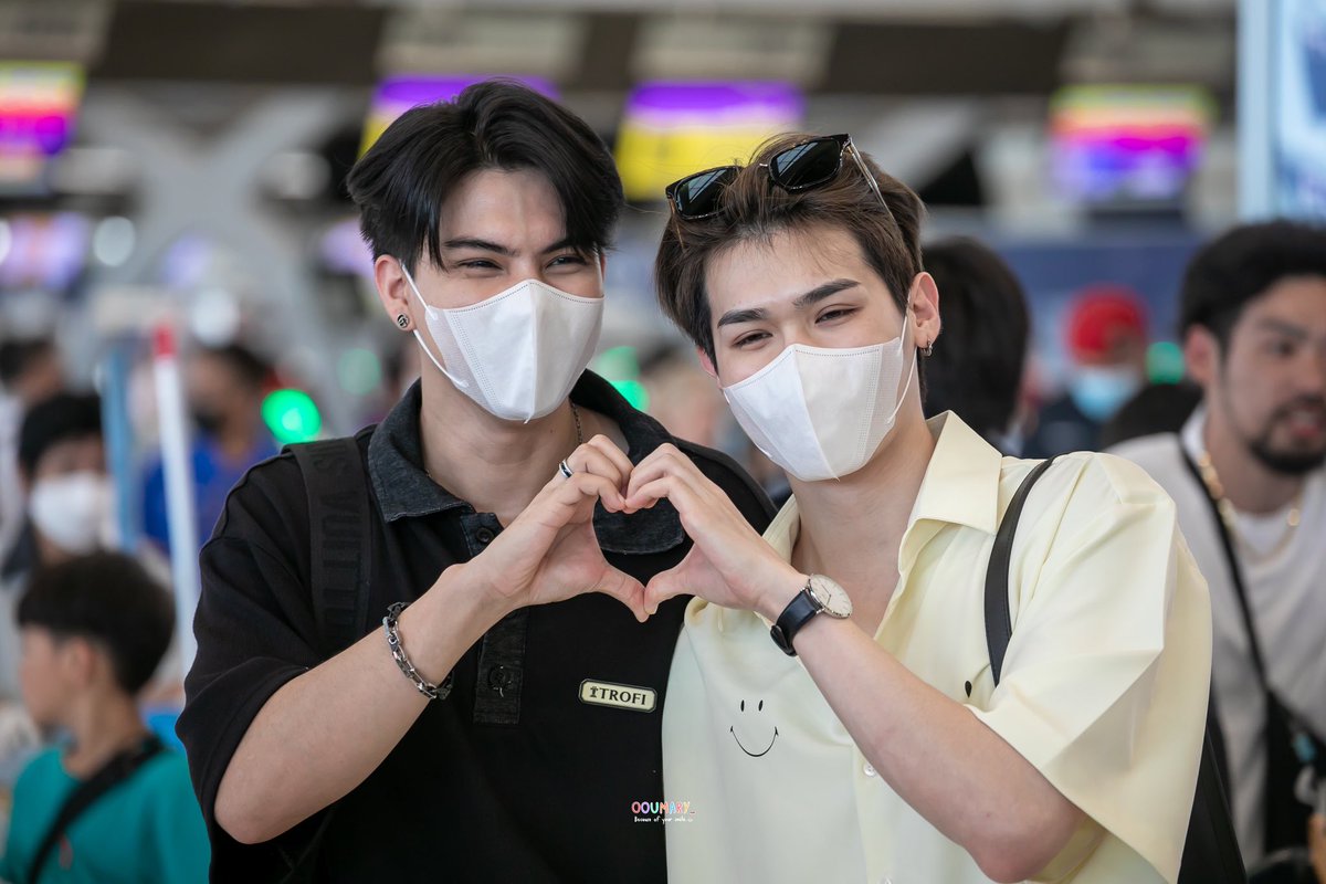 ooumary_'s tweet photo. เดินทางปลอดภัยนะค้าบบบบบบบ🛫💕

— @fort_fts @peatwasu         

#FortFTS #Peatwasu #FortPeat  #ComeFortZon #CaptainPeat #BabyFeat #LoveinTheAirinVietnam https://t.co/nhyqERhgCi