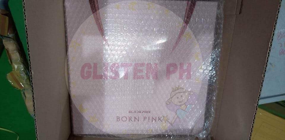 GlistenPh's tweet photo. #GlistenPHUpdate | kr add arrivals

blackpink vinyl (may owner na po 😊) https://t.co/QDc78HSqJA