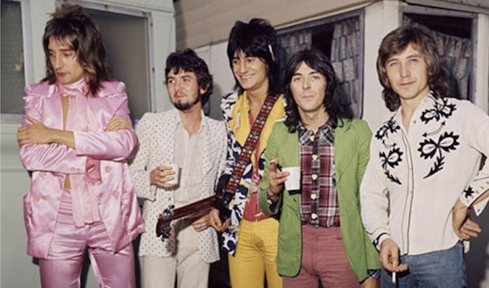 InmatePete's tweet photo. On air at 7pm tonight, At His Majesty’s (Dis)Pleasure on digital station @MadWaspRadio @_theSmallFaces @rodstewart @music_johanna @spacefacemusic @breadpilotband @TheeSacredSouls @Buzzcocks @steveediggle @CLoveglow #love #valentines @bryanferry @alliebibi @lavalarue @bobpetesarah https://t.co/W0h4wDh98v