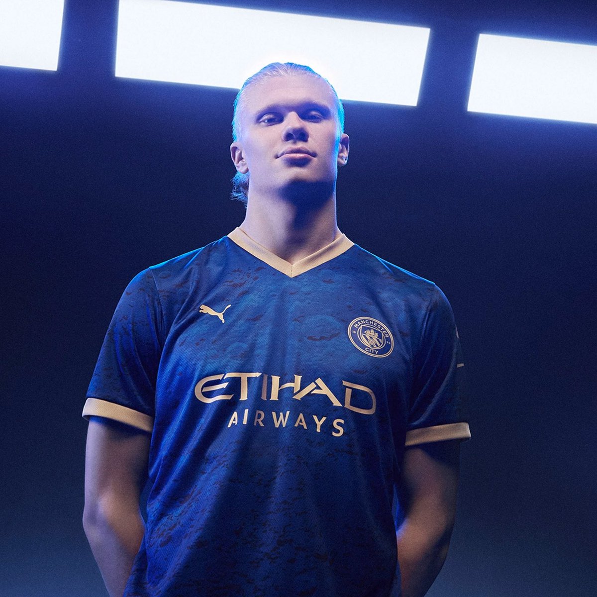 Max Maillots on Twitter "Le maillot de Man City pour célébrer le nouvel an chinois et est