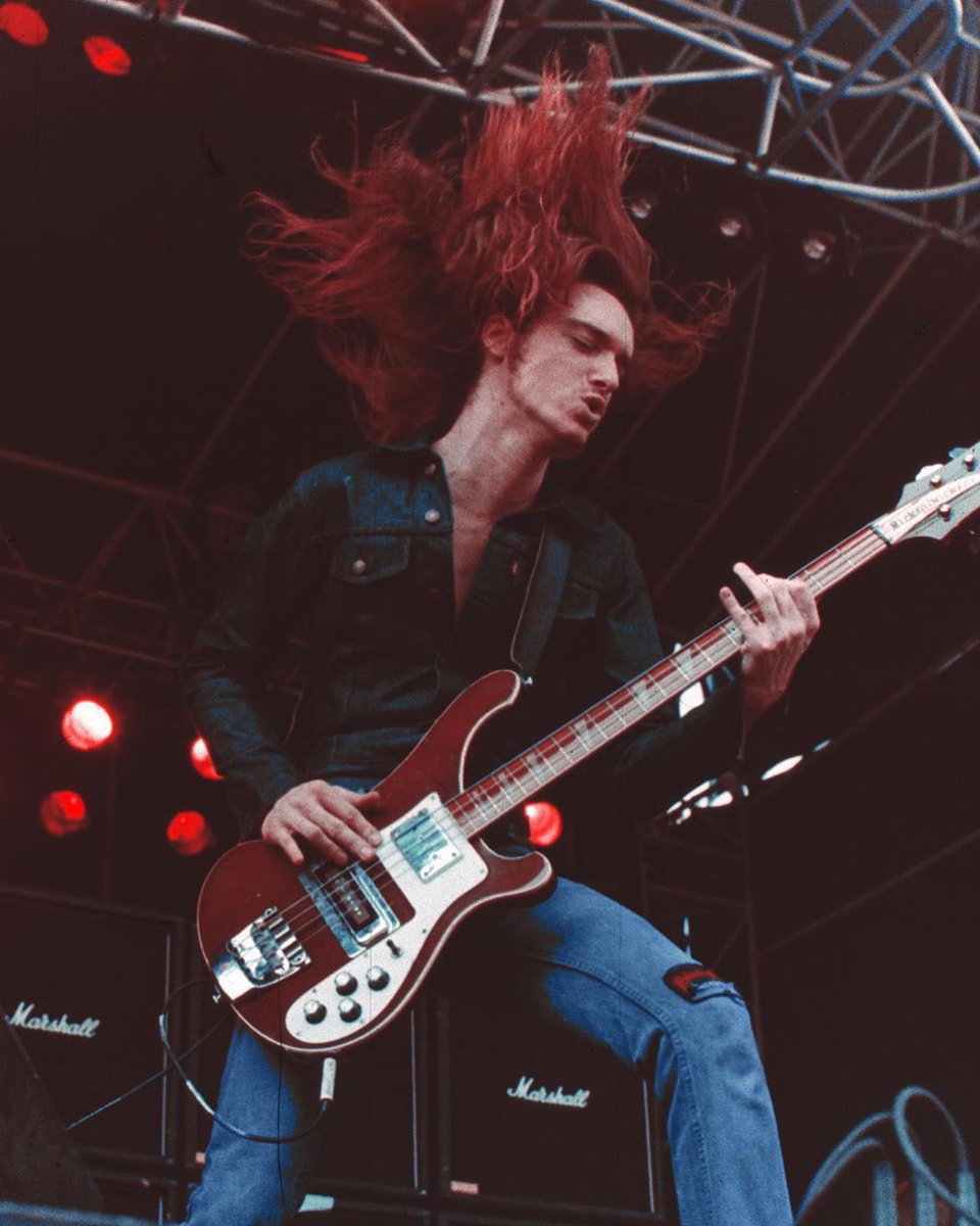 February 10th, 1962: Cliff Burton was born. 🎉

Happy Cliff Burton Day! 🤘🏻💀🤘🏻
#Metallica 
#CliffBurtonDay