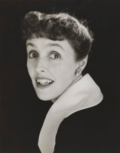 LolBlackhall's tweet photo. #bornonthisdaysaid #JoyceGrenfell 
“There is no such thing as the pursuit of happiness, but there is the discovery of joy.”
Joyce Grenfell
#botd #10thFebruary https://t.co/7KEIeT5SIE