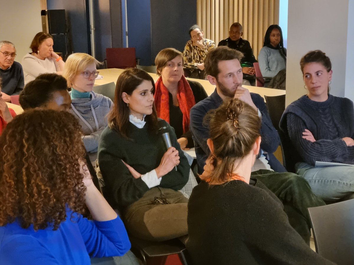 jeanvanwetter's tweet photo. How to find what you are not looking for? Insightful presentation as part of our #EnabelTalks by @dirkjankoch on the unintentded effects of international cooperation projects. Our good intentions can indeed have negative effects, and it is essential to be aware of those! https://t.co/6Si9CA71F9