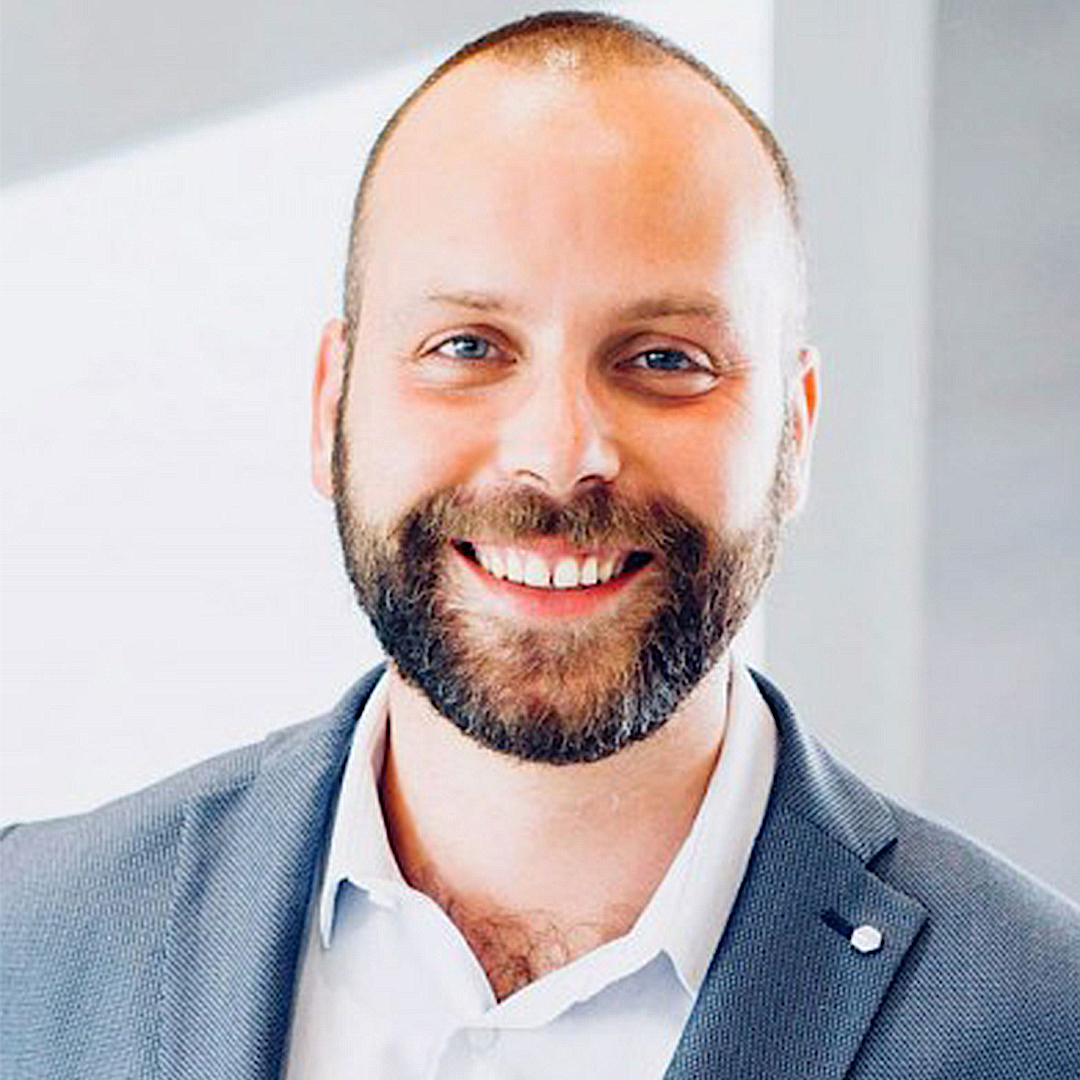 EtiquetaNewsEsp's tweet photo. Fran Zanier se incorpora a @BOBSTglobal como Director de Marketing y Comunicación para el Sur de Europa https://t.co/Kuv5WmfcAU #bobst #etiquetanews https://t.co/LqJkfc9JgP