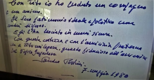 fratotolo2's tweet photo. "Con Tito ho perduto un compagno e un amico. Il suo patrimonio ideale e politico non andrà disperso. Egli l'ha lasciato in mani sicure.Con grande cortezza e con l'amicizia fraterna che a Tito mi legava, guardo fiducioso all'avvenire del dopo Jugoslavo"
Sandro Pertini
#10febbraio https://t.co/9ZE7wCO3RB