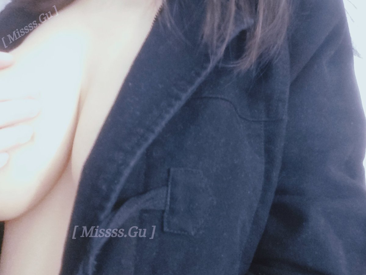 gg12089174's tweet photo. 默默的摸摸 https://t.co/6BFhOoOZuI