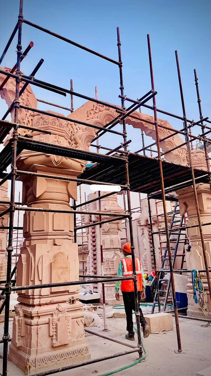 vskmalwa's tweet photo. रामजी का मंदिर बन रहा धूम धाम से🚩 https://t.co/Ti7kiZ6oD7