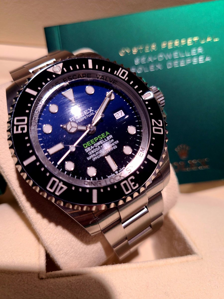 TZ_nakano_bw's tweet photo. #ロレックス #Ref126660
ディープシー入荷しました⭐
#ロレックス #ROLEX #タイムゾーン中野 #中野ブロードウェイ #ギャラリーレア #時計好きと繋がりたい #ブランドアイテム https://t.co/dYWMUjpona