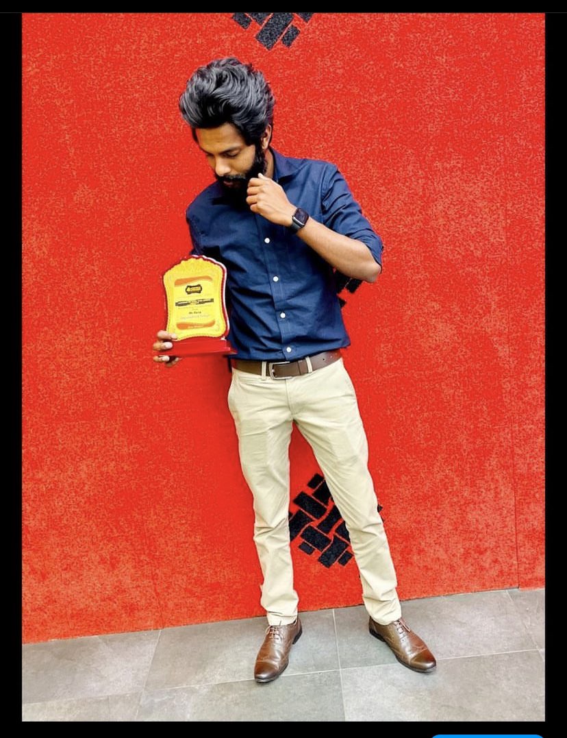 _Ronstan's tweet photo. Best Actor Award โฅ๏ธ
Thank you #Lankwood, My Team, Family, Friends & All My Supporters !
#Rony #Ronstan #RonstanSingarayar #Director #Actor #jayatv #DirectorRony #ActorRony #Srilanka https://t.co/YCPCSSj0VQ