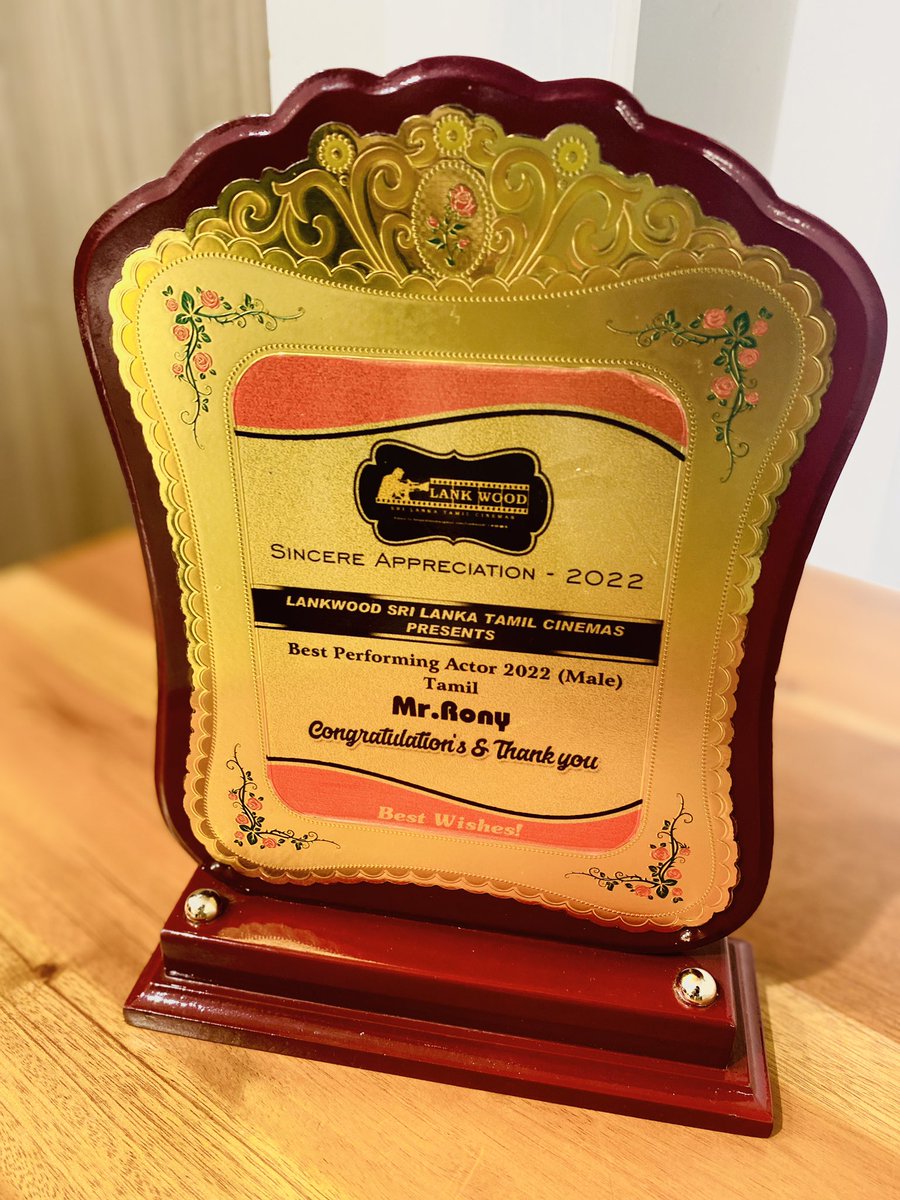 _Ronstan's tweet photo. Best Actor Award โฅ๏ธ
Thank you #Lankwood, My Team, Family, Friends & All My Supporters !
#Rony #Ronstan #RonstanSingarayar #Director #Actor #jayatv #DirectorRony #ActorRony #Srilanka https://t.co/YCPCSSj0VQ