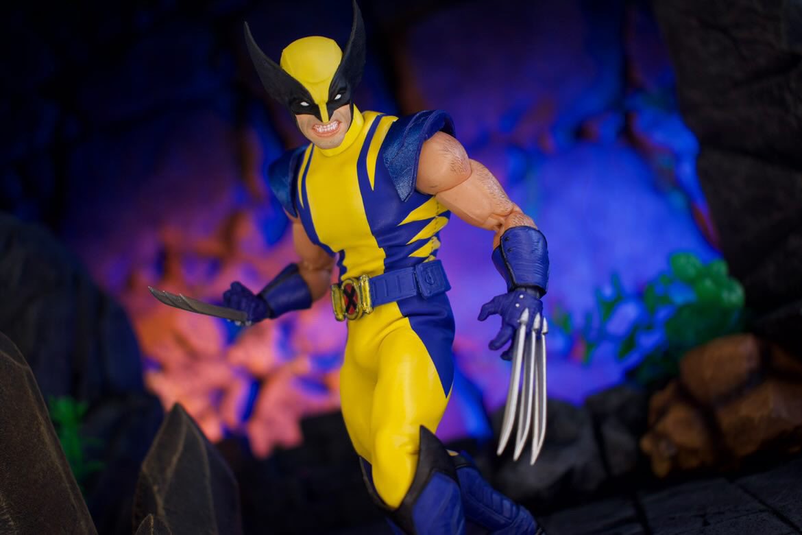 6inchplus's tweet photo. Great shots from @damazingtoys 
#Wolverine #xmen #marvel #MarvelComics https://t.co/Nw8J67oHqu