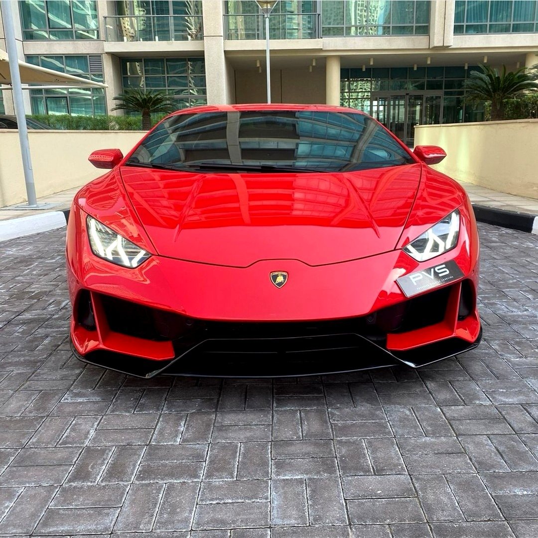 selfstyledking's tweet photo. 2020 Lamborghini Huracan Evo 5.2 V10.
Price: POA
#selfstyledking #PVScars https://t.co/Z2ixHJHCRH