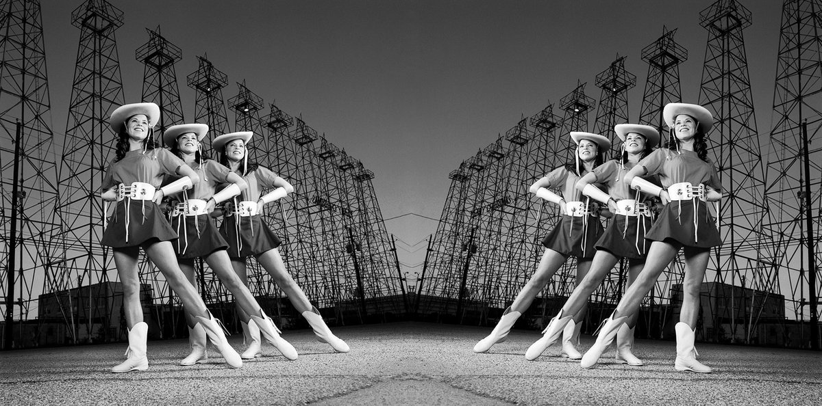 Fujisan765's tweet image. For many Texans, fall is synonymous with football. But in some areas, the sidelines can be just as much of a spectacle as the actual game. Enter the Kilgore College Rangerettes. Known for their high kicks and high glamour, their halftime shows are amazing. #rangerettes