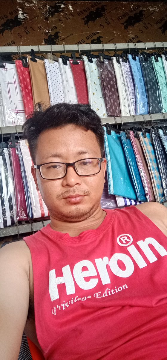 មុខកានតែចាស់ខ្លាំងហើយ