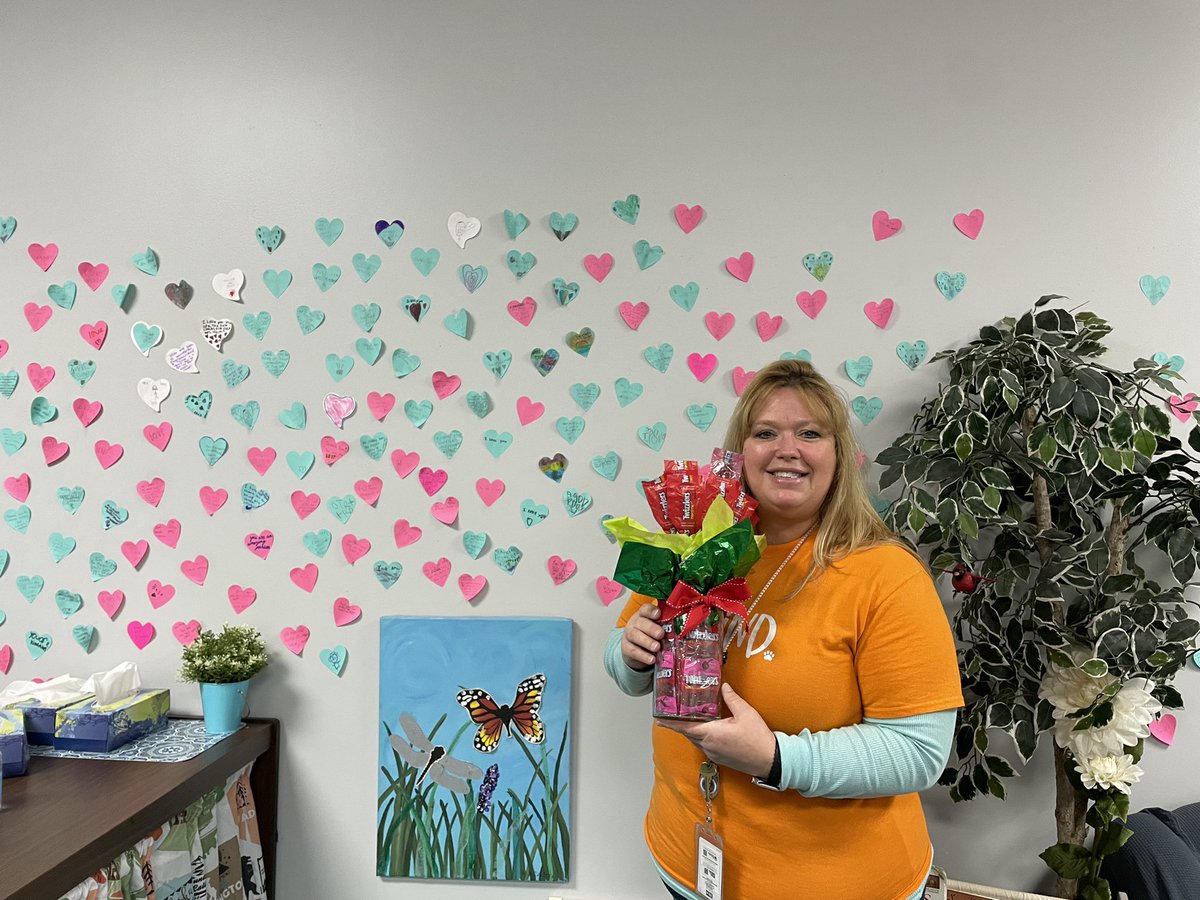 pgepto's tweet photo. We love Ms. Harris!!!  #NationalSchoolCounselingWeek https://t.co/bryQ0R3Ldh
