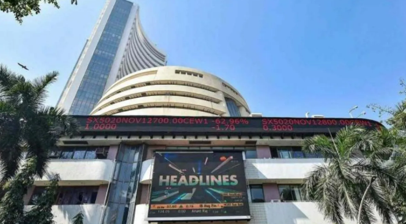 camfireofficial's tweet photo. Share Market LIVE: Zomato stock drops 4%, LIC shares rise 2%, Nifty trades below 17850, Sensex is down 250 points. #StockMarketindia #stocks #AdaniScam2023 #Adani https://t.co/xLKLMik7HE