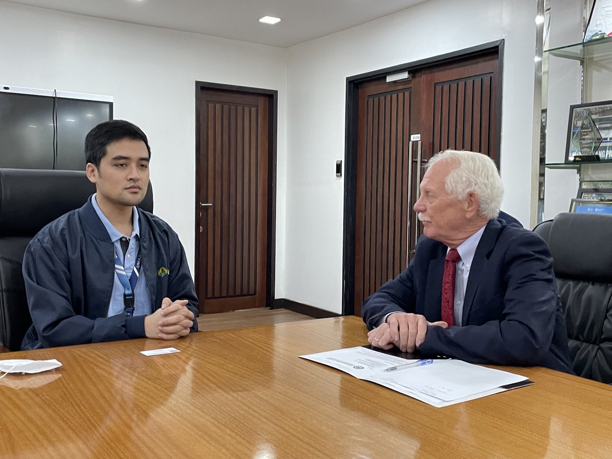 AmChamPH's tweet photo. [HAPPENING NOW] Amcham Philippines visits Pasig Mayor Vico Sotto to discuss the city’s programs on ease of doing business, investments, sustainability and mobility as part of the Chamber’s LGU Doorknock https://t.co/FP3oQd0qBt