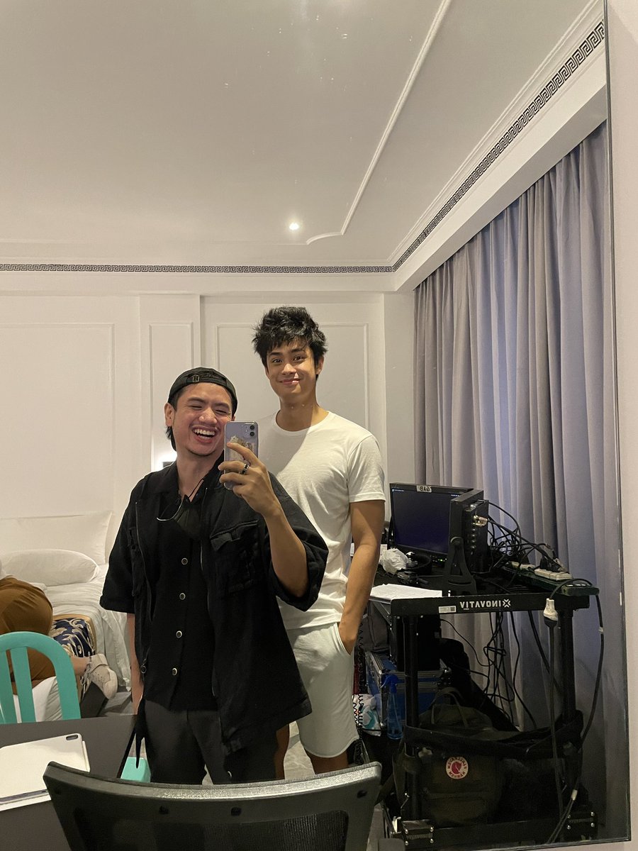 petersenvargas's tweet photo. Happy b-day best boy Donato!!! 2️⃣5️⃣ Gotchu gotchu always &amp; 24-ever 🥳 https://t.co/o8PMf8RG0G