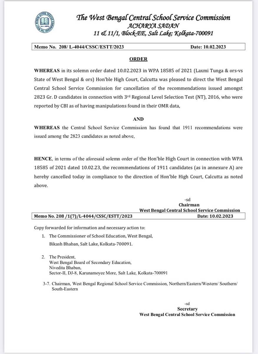 স্রেফ লাখ লাখ টাকা নিয়ে চাকরী বিক্রী করার অপরাধে যে সরকারের পদত্যাগ করা উচিৎ তারা এখনও হাত উচিয়ে গলাবাজি করছে? একটা রাজ্যের কয়েকটা প্রজন্মকে শেষ করে দিল।
এদের স্রেফ জুতো মারা উচিৎ।
<a href="/abhishekaitc/">Abhishek Banerjee</a> <a href="/TripuraTMCS/">Tripura TMC Supporters</a> <a href="/AITCofficial/">All India Trinamool Congress</a>