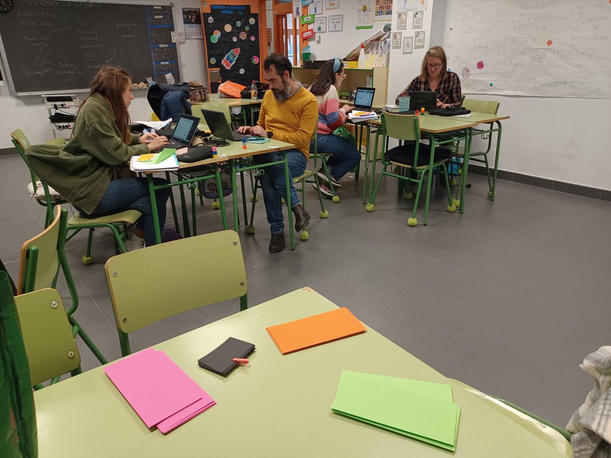 Déborah tweet media