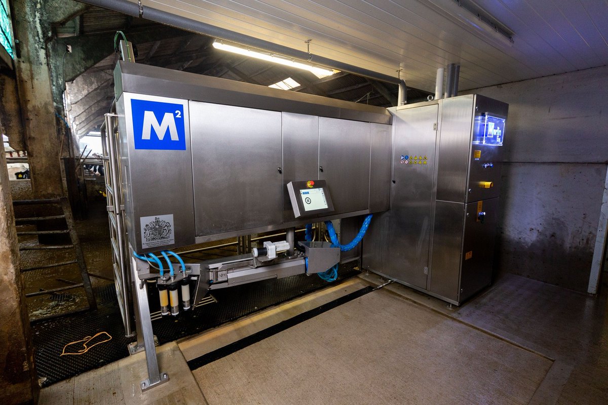 InnovatFarming's tweet photo. Fullwood M²erlin is now available in Australia - After better milking and higher yields? The Fullwood JOZ M²erlin can deliver just that! Call to book an appointment 0493 214 077
#innovativefarmingsolutions #dairyfarm #dairyfarms #dairysa #dairyaustralia #freestallbarn https://t.co/WchxsXgZ0f
