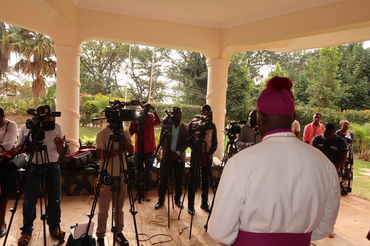 Today morning, I addressed the Press regarding Church of England's decision to bless same sex marriages.
It's very unfortunate that The Church of England has departed from the Anglican faith and are now false 
teachers. 
churchofuganda.org/blog/2023/02/1…