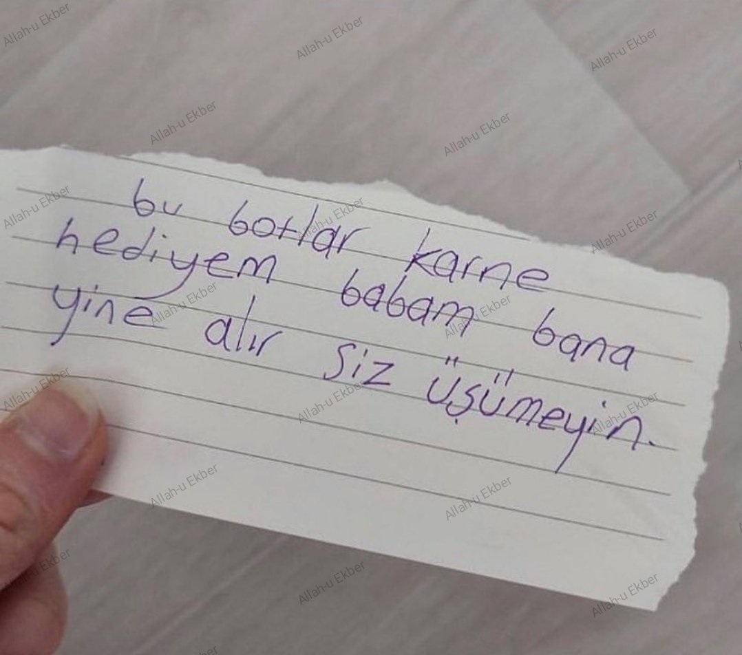 Yüreğimizin parçalandığı bu günlerde, her şeyden öte bu necip Milletin; 7' den 70 'e dertli bir kalbi var... Allah'ım bu ülkenin kargaşası için afetten nemalanmaya çalışan haysiyetsizleri, milletin zihnini bulandırmaya çalışanları kahreylesin inşaAllah... #DevletMilletElele