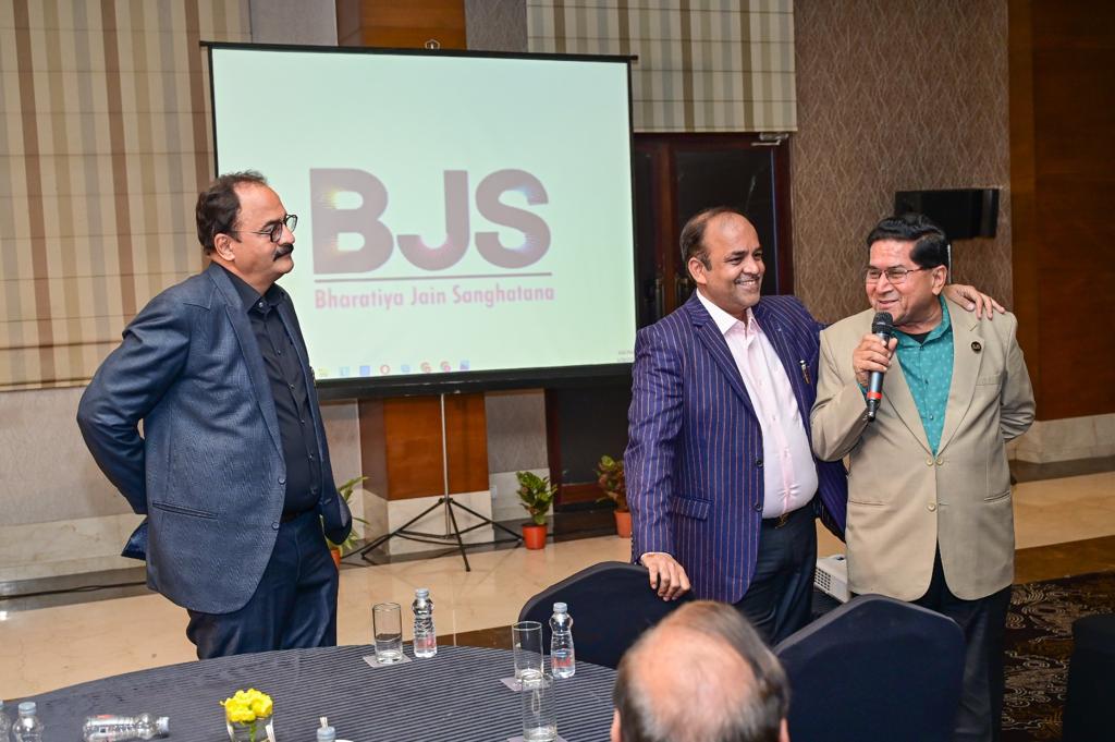 LunkerRajendra's tweet photo. Glimpses of BJS National Convention 2022!

#bjs #bjsconvention #rajendralunker #president #jain #jainism #bhartiyajainsanghatana #national #Twitter #TwitterSmarter #instadaily #motivation #speaker #foryou #foryoupage #explore #explorepage https://t.co/ykZMqkHbHE