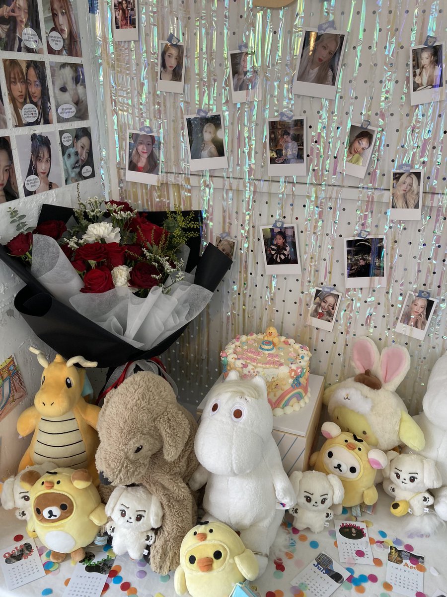 소공원!
앉을 자리가 없어서 오래 머무르다가 오진 못했지만 두번째 사진에 있는 저 사진들이 너무 맘에 들었습니다!

#내_애_정은_널_향해
#Just_Be_Love_lip