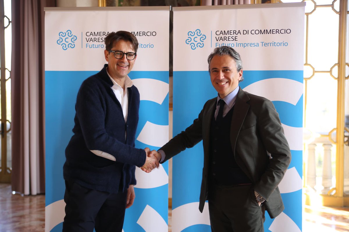 vacamcom's tweet image. Eletta dal #Consiglio @vacamcom  la #Giunta per il mandato 2023-27. 
Ad affiancare il presidente @maurovitiello1, saranno @MonicaBaj, @TizianoBarea, Andrea Busnelli, Antonio Massafra, Francesco Riva, @SantinoTaverna1 e Antonio Ziliotti.
#cameredicommercio #futuro #impresa