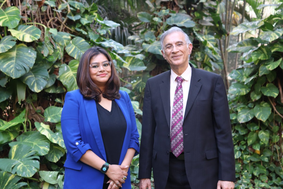 RealtyNXT's tweet photo. Tune in to get inside look at business world from the most successful industry tycoons, Dr.@N_Hiranandani, Co-Founder &amp; MD,@hiranandanigrp , exclusively on @RealtyNXT 

#RealtyNXT #LetsTalkBusiness #RealEtsateIndustry #IndianProptech #proptech #indianrealestate #HiranandaniGroup https://t.co/VLEU2Vk2Xe